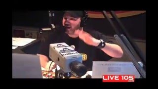 Tony kills a chicken on The Woody Show