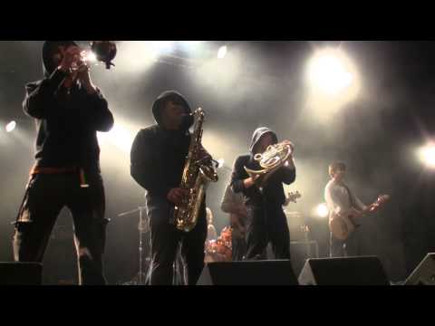 ALF (et les dindons) live 2011 - le GOUROU  (en HD)