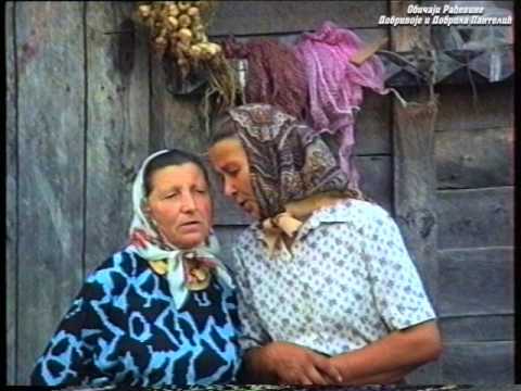 Zenska i muska izvorna pevacka grupa u Donjim Brezovicama - Iz Arhiva Obicaji Radjevine