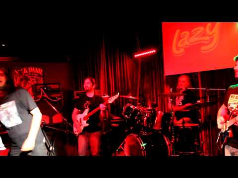 WEEVIL - Highway to Hell feat. Xristos Iliopoulos (AC DC cover) @ LAZY