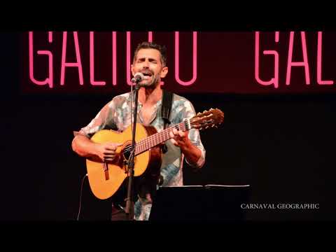 "Sentadito a la orilla del mar" - Jesús Bienvenido en Galileo Galilei