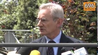 sul-comune-di-avellino-la-bandiera-arcobaleno