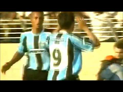 Internacional 0 x 1 Grêmio (Campeonato Brasileiro 2002)