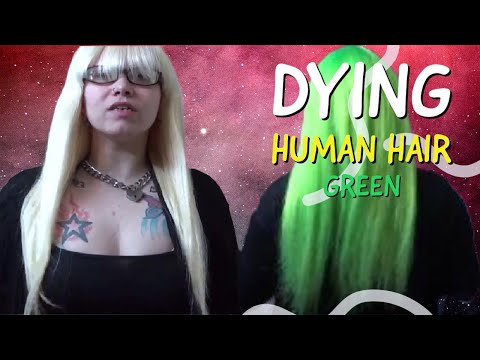 Dying my blonde wig green.