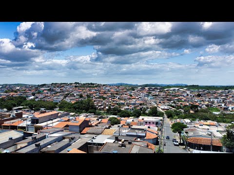 “Drone Sobrevoa o Jardim Boa Esperança – Beleza em Pleno Meio-Dia”ALFENAS minas Gerais Brasil 