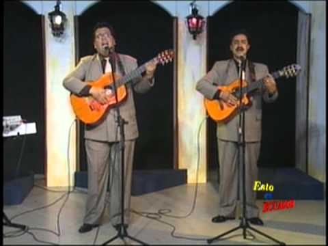 18 Avecilla & Amarguras Albazos   Los Bohemios