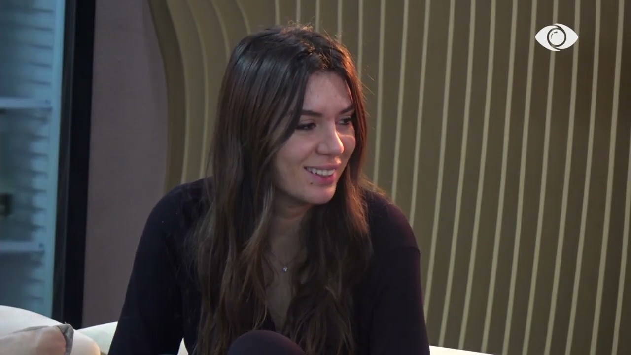 Jam në siklet nga situata…/ Ola bisedon me G Banin