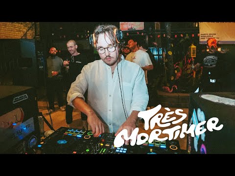 Groovy house and UKG Pop Up DJ Set in Chicago