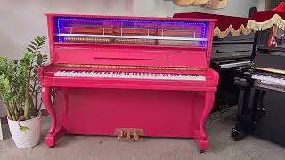 Đàn piano cơ giá rẻ mùa Giáng Sinh 2022