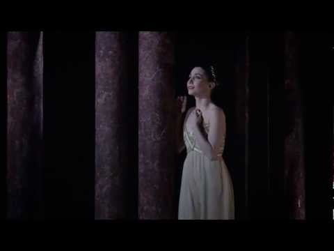 Barbra Streisand - Solitary Moon [Romeo and Juliet]