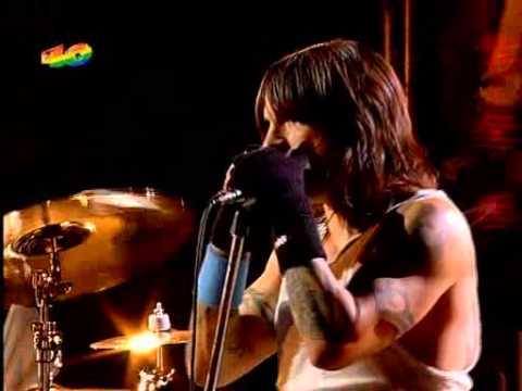 Red Hot Chili Peppers live in Bilbao 2006