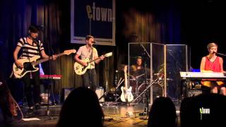 Missy Higgins - &quot;Hello, Hello&quot; (eTown webisode #289)