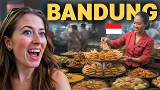 Trying Bandung Street Food with Locals 🇮🇩 Indonesia Food Vlog