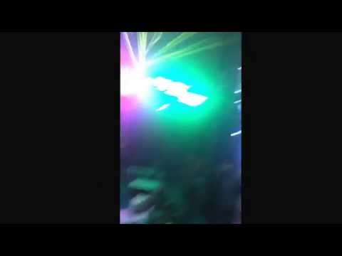 Rubia bailando en winter festival valencia 2014