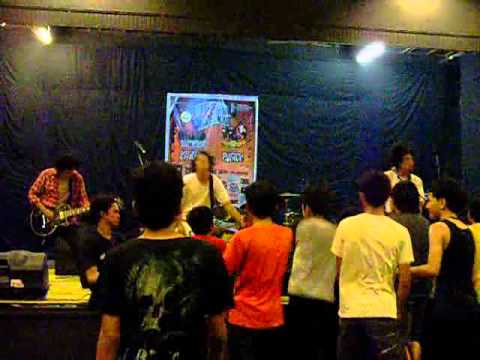 One Last Year - Langkahku Peluhku Live