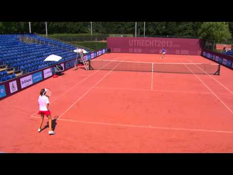 EYOF2013 TENNIS (G) MIHALIKOVA (SVK) BEATS POPOVIC (SRB)
