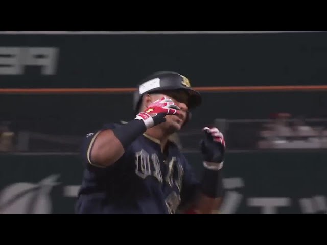 【3回表】低めの変化球をすくい上げた!! バファローズ・セデーニョ 追加点となる2ランホームラン!!  2024年10月1日 福岡ソフトバンクホークス 対 オリックス・バファローズ