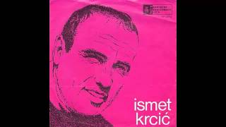 Kadr z teledysku Majko crnogorska tekst piosenki Ismet Krcic