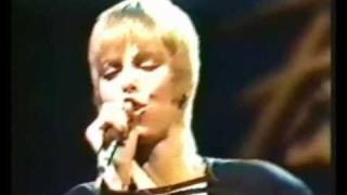 PAT BENATAR - Hell Is for Children (live 1980)