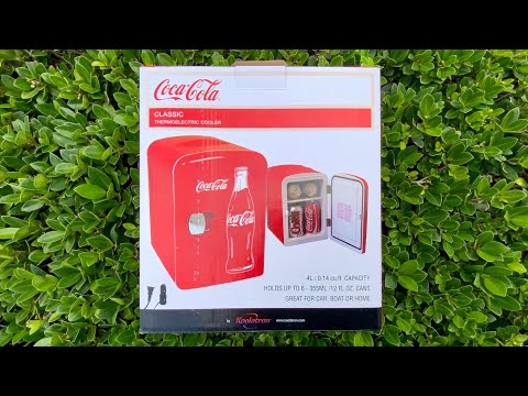 Not Good. Classic Coca Cola 6-Can Mini Fridge Unboxing + First Impressions