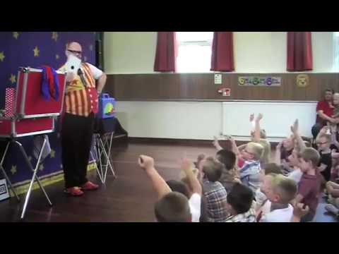 Voir la vidéo Carte Aux Points Magnetiques - Surprising Dots