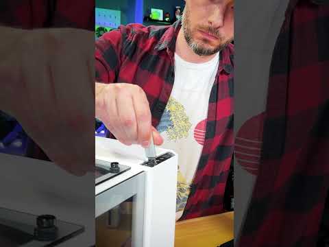 Video Thumbnail: Rubik’s Cube VS USB-Stick