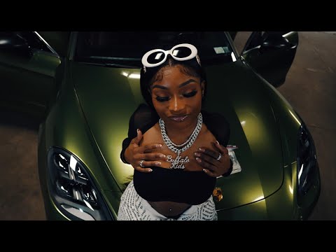 Armani Caesar x Benny The Butcher - HUNNIT DOLLA HICCUP (feat.Stove God Cooks) [Official Video]