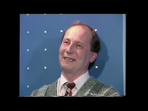 Ajassa liikkuu - Risto Luttinen