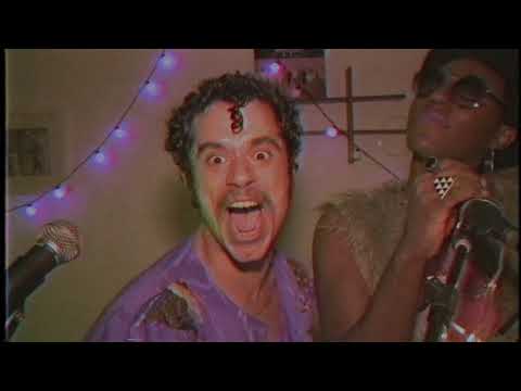 BILTRE - "Nosso amor foi um GIF" (Clipe Oficial)