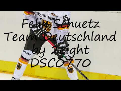 How to pronounce Felix Schuetz Team Deutschland by 2eight DSC0770 in English?