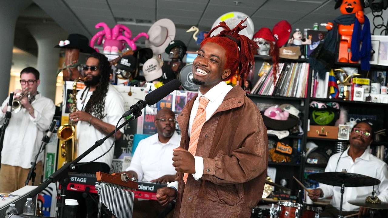 redveil: Tiny Desk Concert