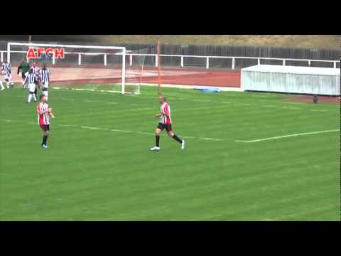 AFC Hornchurch 6 Tooting & Mitcham 0 (10 Sep 11) - Hunt goal