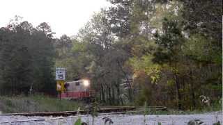preview picture of video 'Georgia Northeastern Railroad Engine 8705-Ground Level-High Quality'