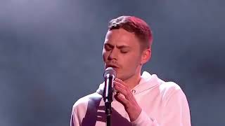 Chris Beynon&#39;s &quot;Stuck on You&quot; [Blind Auditions]   The Voice UK2002