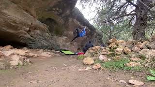 Photo of problem Bea se Escaquea in Tamajón boulder Area