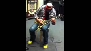 Video thumbnail for Epiphone Zakk Wylde Flying VeeWee by hartguitar