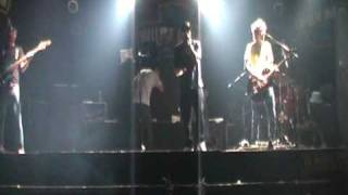 Marcelo D2 en Rosario: introducción - A arte do barulho y Gueto