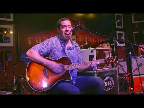 Albert Castiglia -Full Acoustic Set - Boca Raton, Florida - The Funky Biscuit