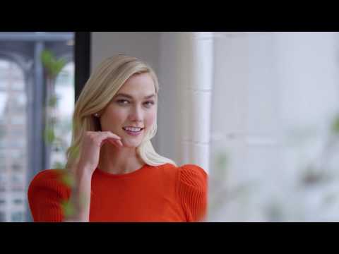 Carolina Herrera Good Girl Dušo želė dušo želė moterims, 200 ml video