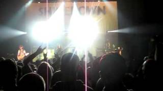 Shinedown - Foot In the Dark meat & Cry For Help (Live)