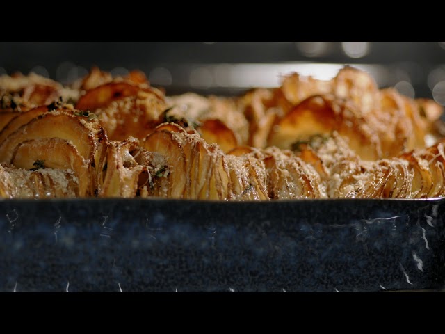 Video teaser for Microonde e grill - Electrolux