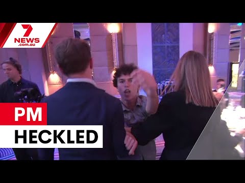 Prime Minister heckled hours after bomb scare evacuation | 7NEWS