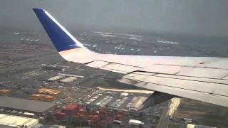 preview picture of video 'United takeoff from Newark Airport'
