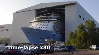preview picture of video 'Quantum of the Seas Float Out (time-lapse x30)'