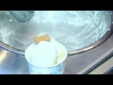 'Sub Zero Nitrogen Ice Cream' makes sweet treat with science