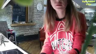RealLifeCam - Sonia Clearing Up