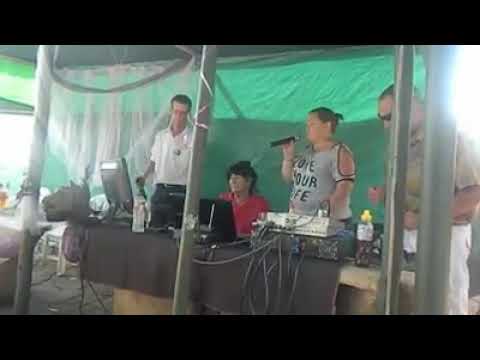 Bring jou hart. Originally sang by Theuns Jordaan en Juanita Du Plessis