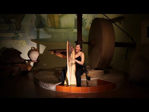 ANNA AMIGÓ - Isabel (Oficial)