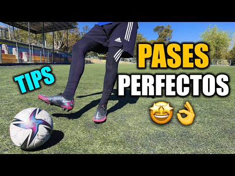 How to make PERFECT PASSES in FOOTBALL | Effective Tips for REAL matches ✅⚽️