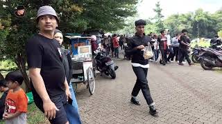 Download lagu The Jakmania Ngumpul Di Sawangan Depok! Suasana Latihan Persija jakarta Di Sawangan mp3